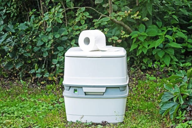 Best Construction site porta potty rental  in Fond Du Lac, WI